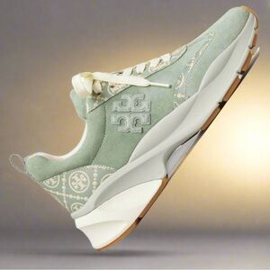 🔥🔥Authentic Tory Burch T Monogram Good Luck Sneakers Size 11M  Blue /Cream